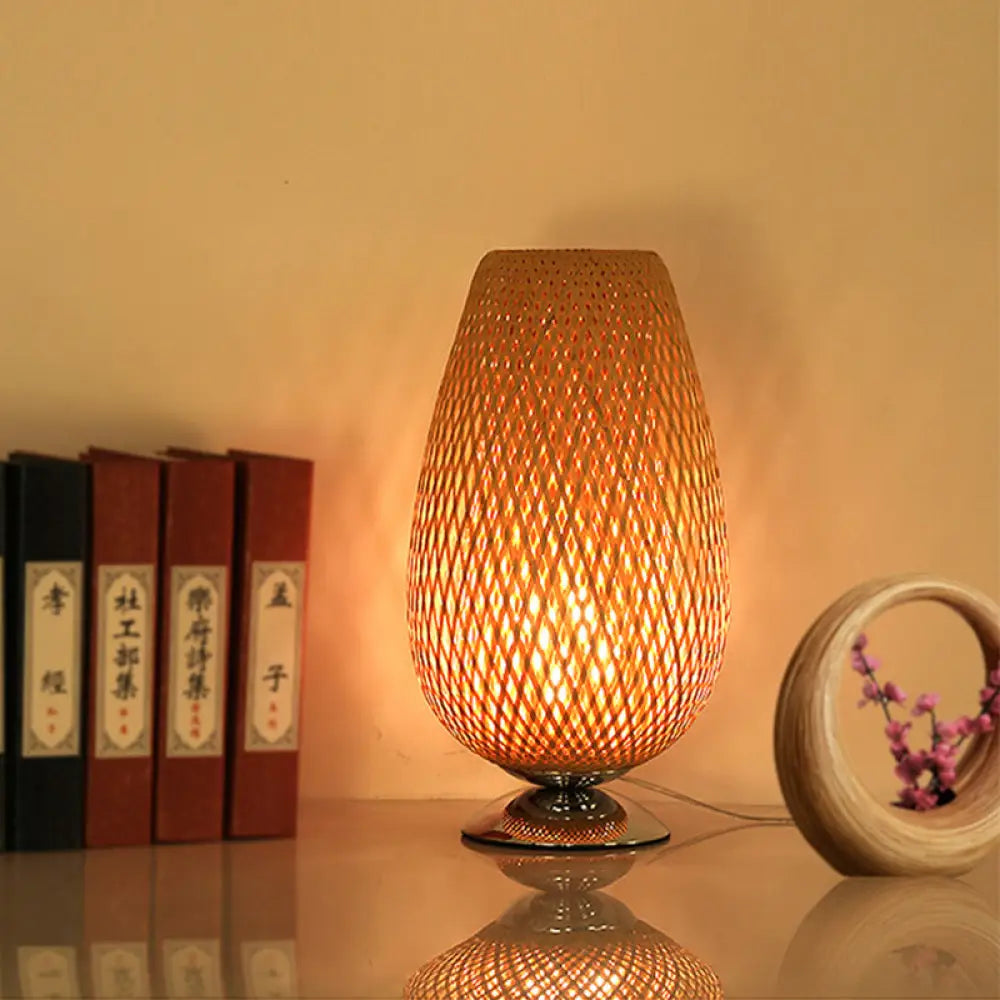 gothic style table lamps with dark finishes for a mysterious lookgothic style table lamps with dark finishes for a mysterious lookHand Twisted Japanese Bamboo 1-Bulb Desk Lamp in Beige for Living Room